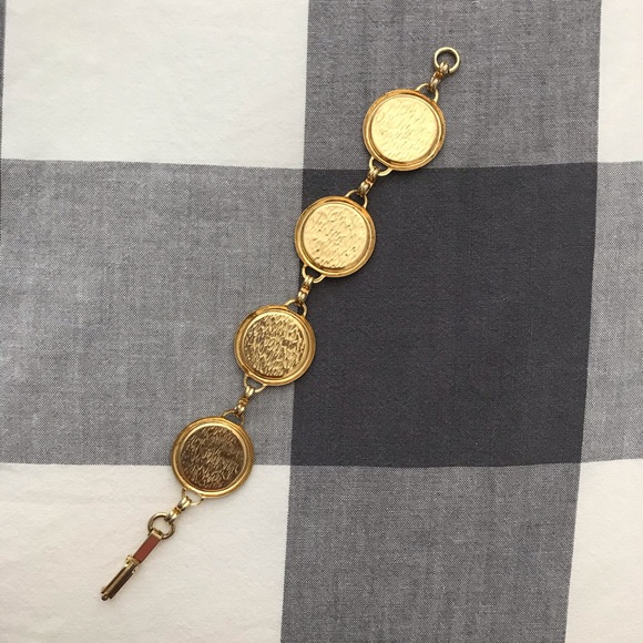 Shimmery Gold-tone Bracelet - Picture 4 of 8